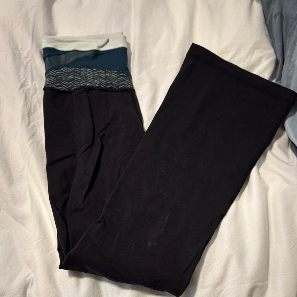 Black and Teal Leggings